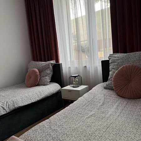 Dawna Mleczarnia Apartamenty Sosnowy Нова-Руда Екстер'єр фото