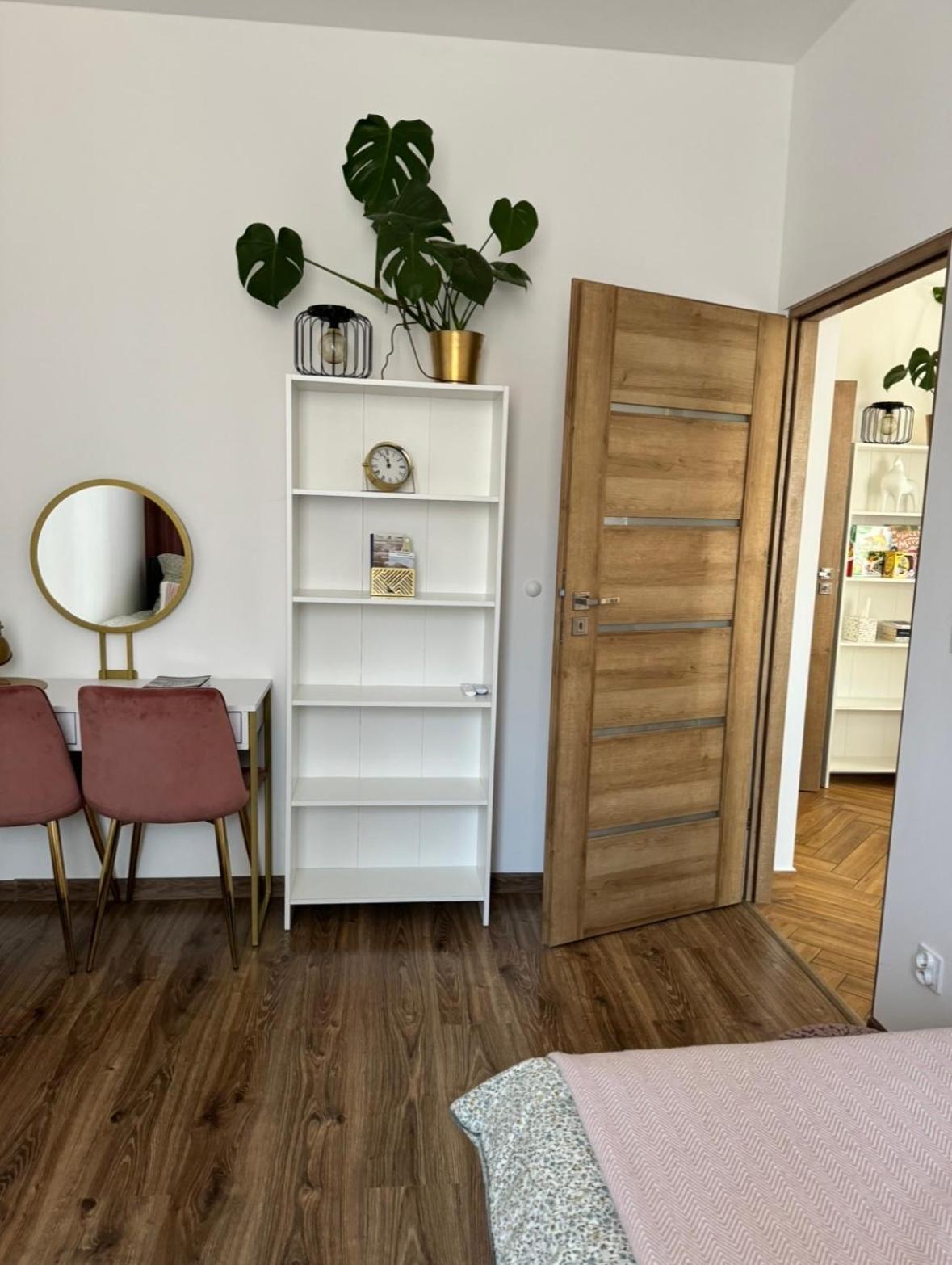 Dawna Mleczarnia Apartamenty Sosnowy Нова-Руда Екстер'єр фото